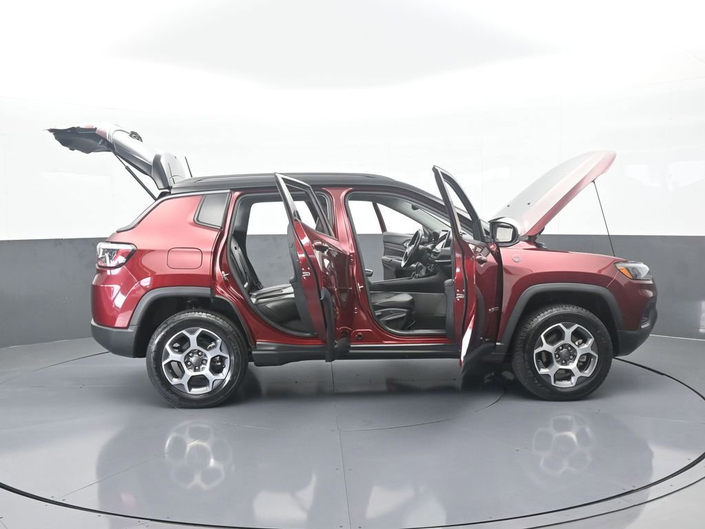 Used 2022 Jeep Compass Trailhawk w/ Trailhawk Convenience Group image 73