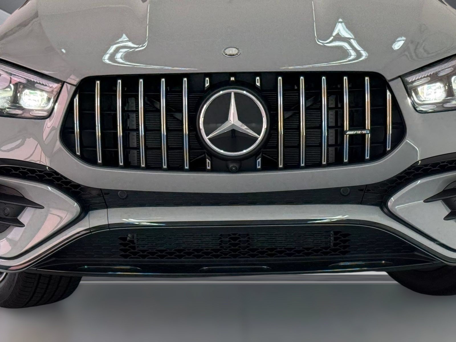 New 2026 Mercedes-Benz GLE 53 AMG 4MATIC Coupe image 25