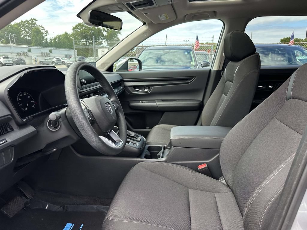 Certified 2025 Honda CR-V EX image 12