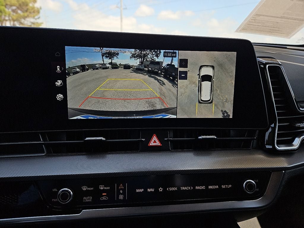 Used 2025 Kia Sportage SX FWD image 29