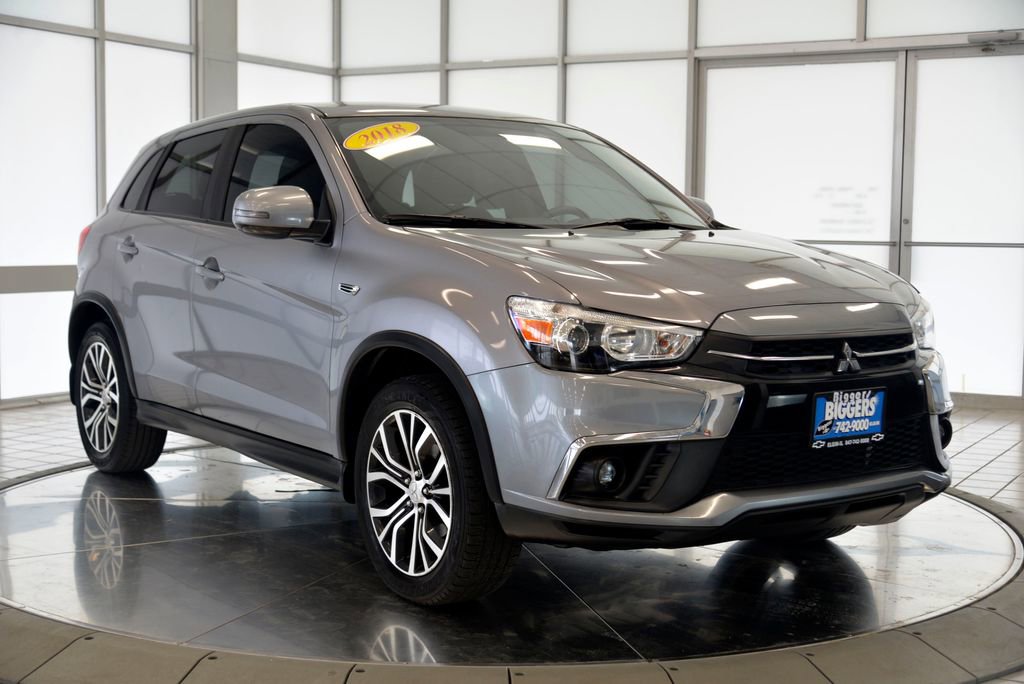 Used 2018 Mitsubishi Outlander Sport ES FWD image 2