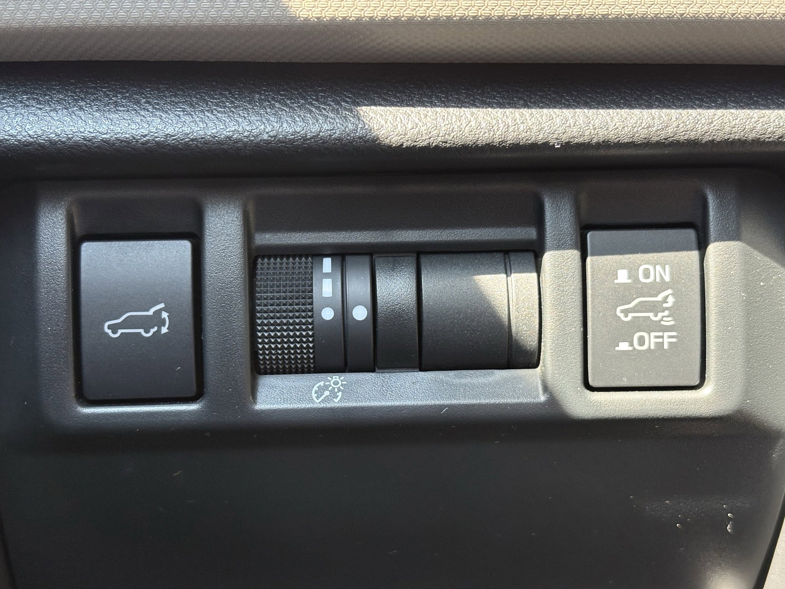 Certified 2025 Subaru Forester Limited w/ Popular Package #1 image 18