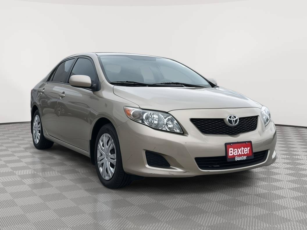 Used 2009 Toyota Corolla FWD image 1