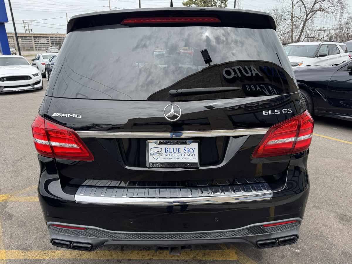 Used 2019 Mercedes-Benz GLS 63 AMG 4MATIC w/ AMG Night Styling Package image 6