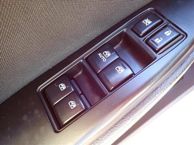 Used 2013 Subaru Legacy 2.5i Premium w/ All-Weather Pkg + Moonroof AWD/4WD image 12