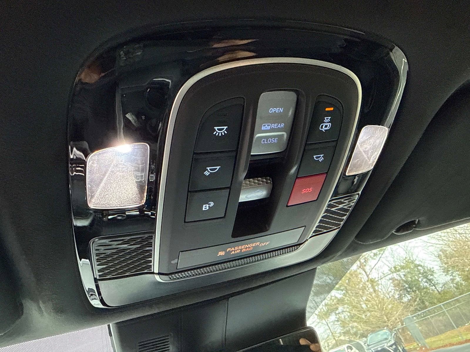 Used 2024 Hyundai Palisade Calligraphy image 33