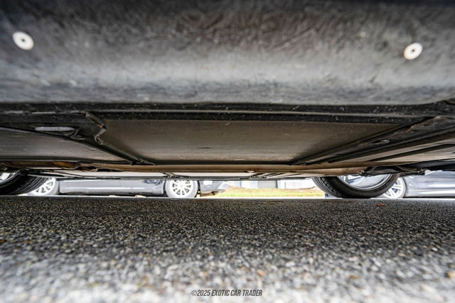 Used 2001 Chevrolet Corvette Coupe w/ Preferred Equipment Group1 image 88