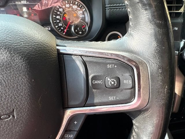 Used 2019 RAM 1500 Laramie AWD/4WD image 16