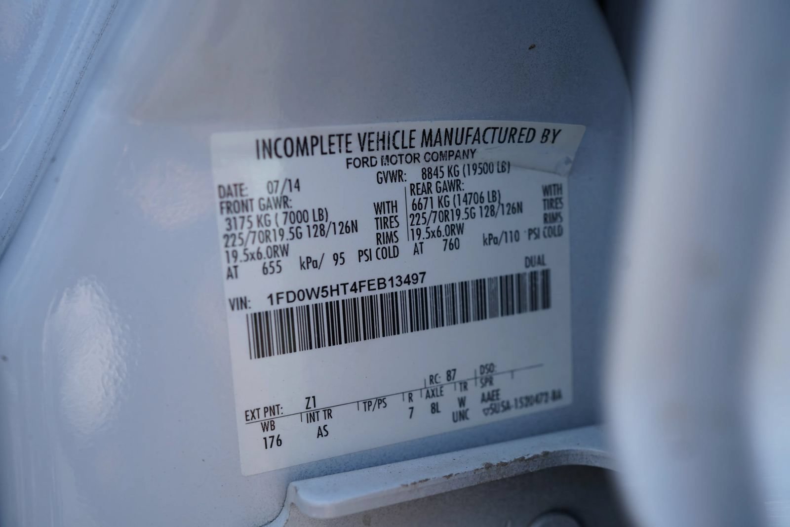 Used 2015 Ford F550 4x4 Crew Cab Super Duty image 33