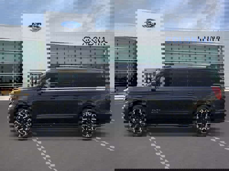 New 2026 Ford Expedition Max Platinum w/ Platinum Ultimate Package image 3