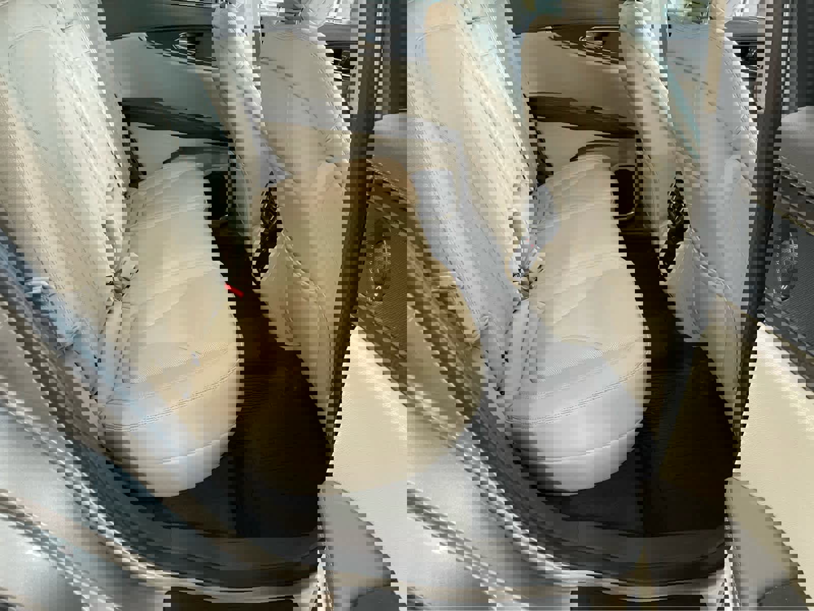 Used 2020 Lincoln Nautilus Reserve w/ Cargo Utility Package AWD/4WD image 34