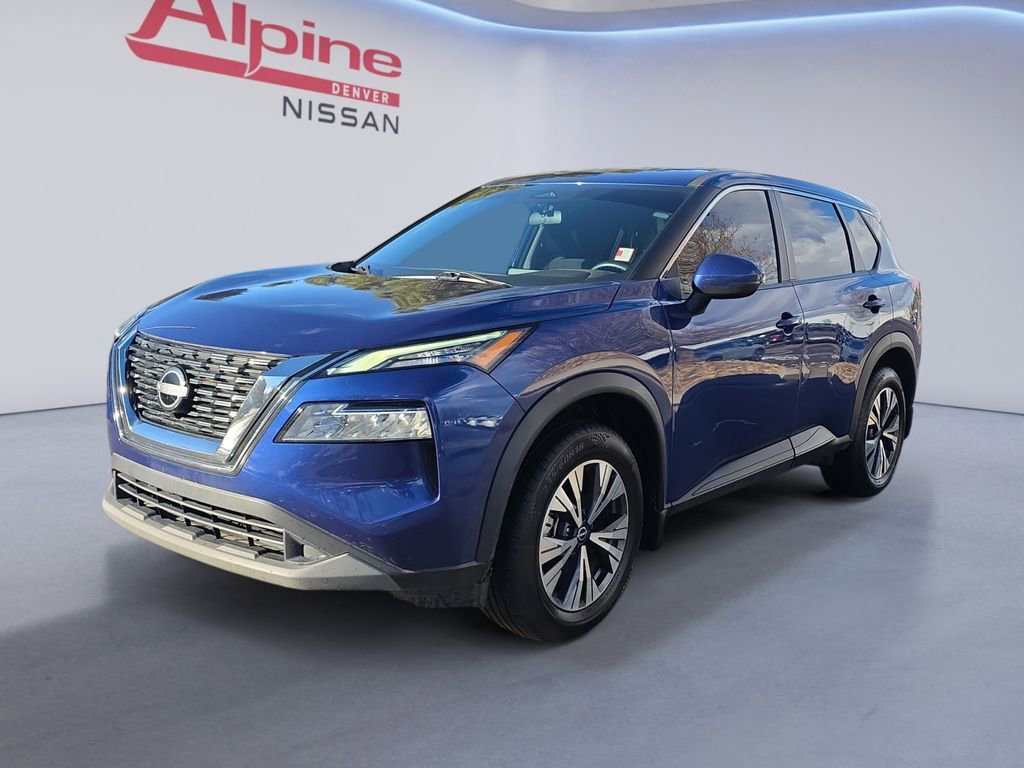 Used 2022 Nissan Rogue SV image 1