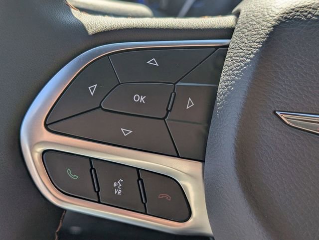 New 2026 Chrysler Pacifica Pinnacle image 16
