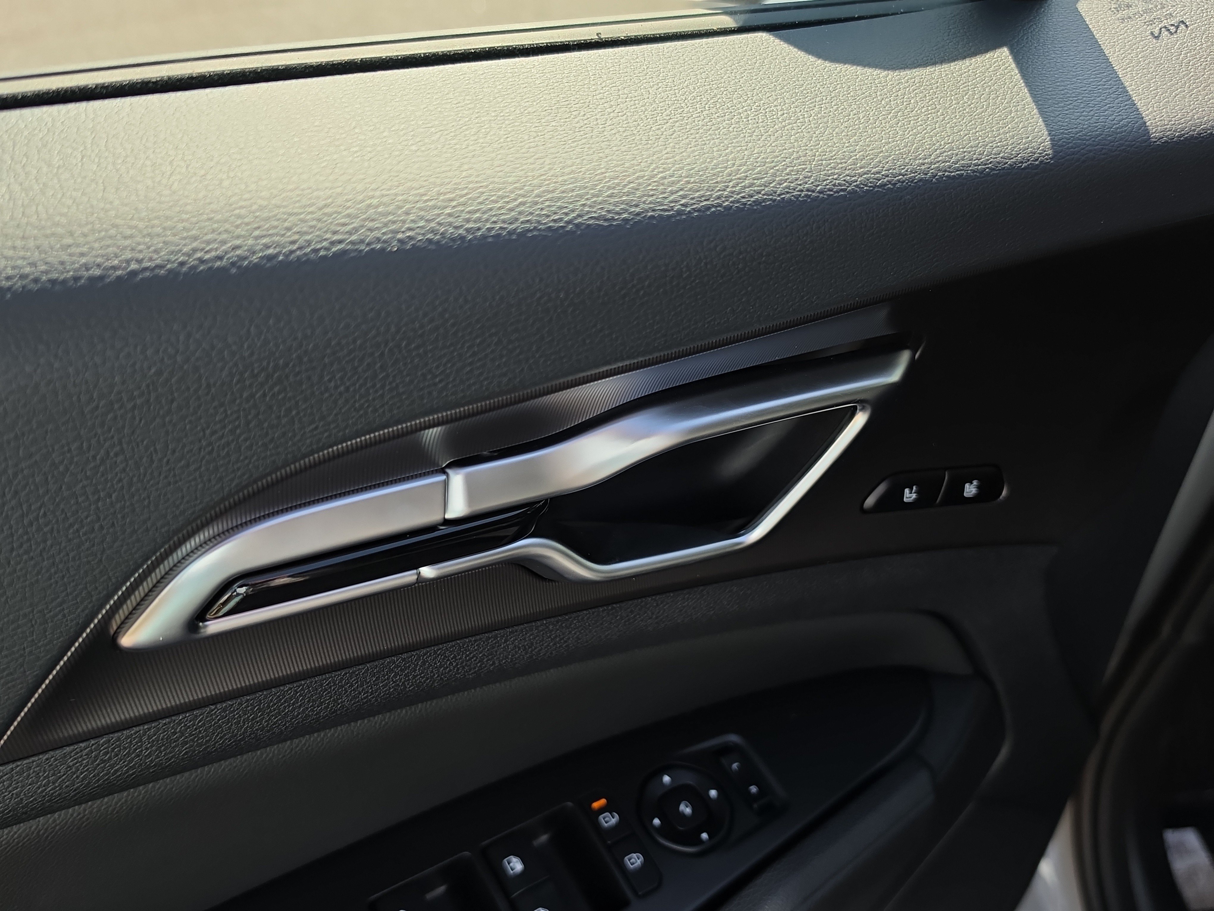 New 2026 Kia Sportage SX FWD image 19