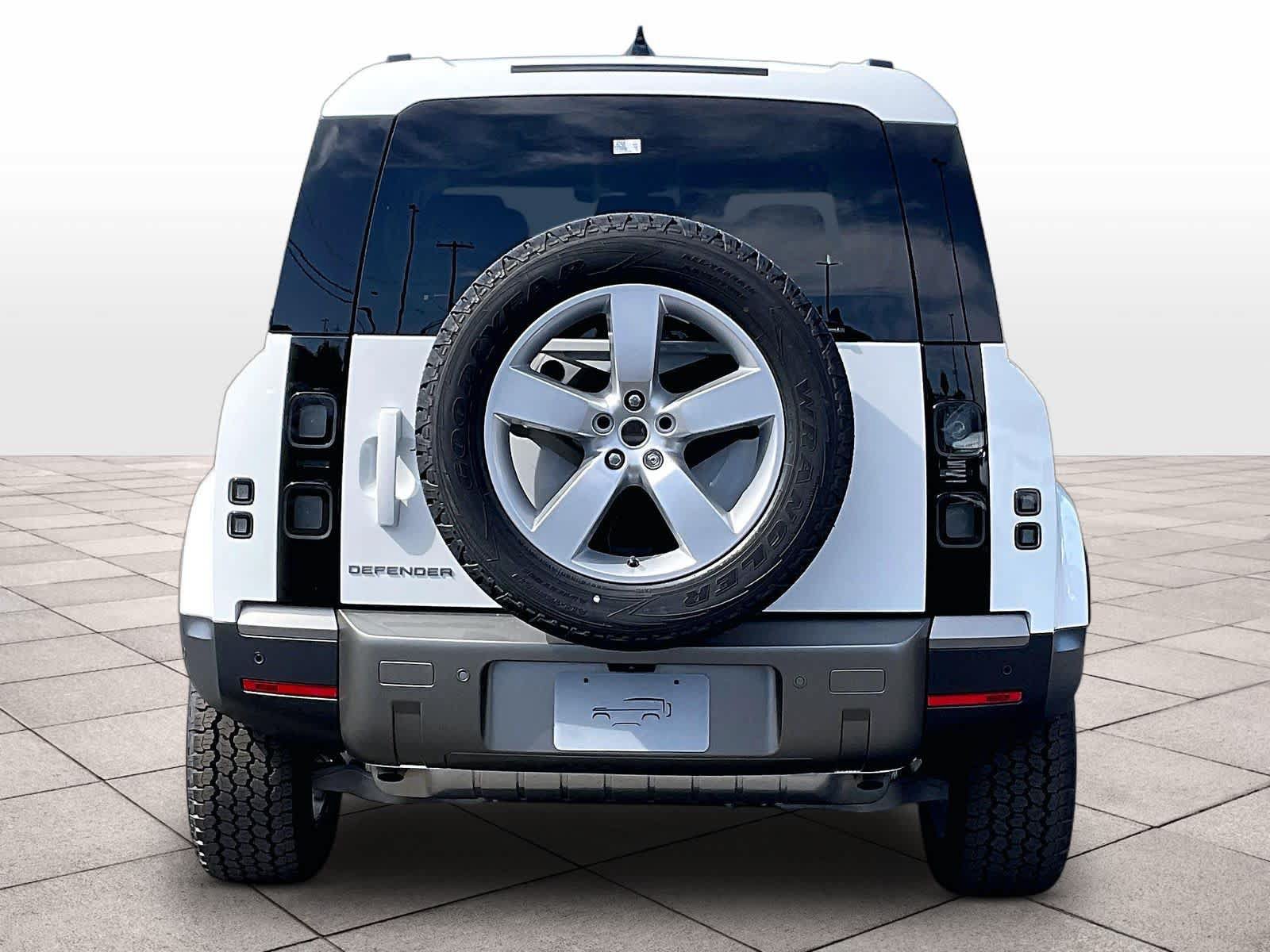 New 2026 Land Rover Defender 110 S AWD/4WD image 6