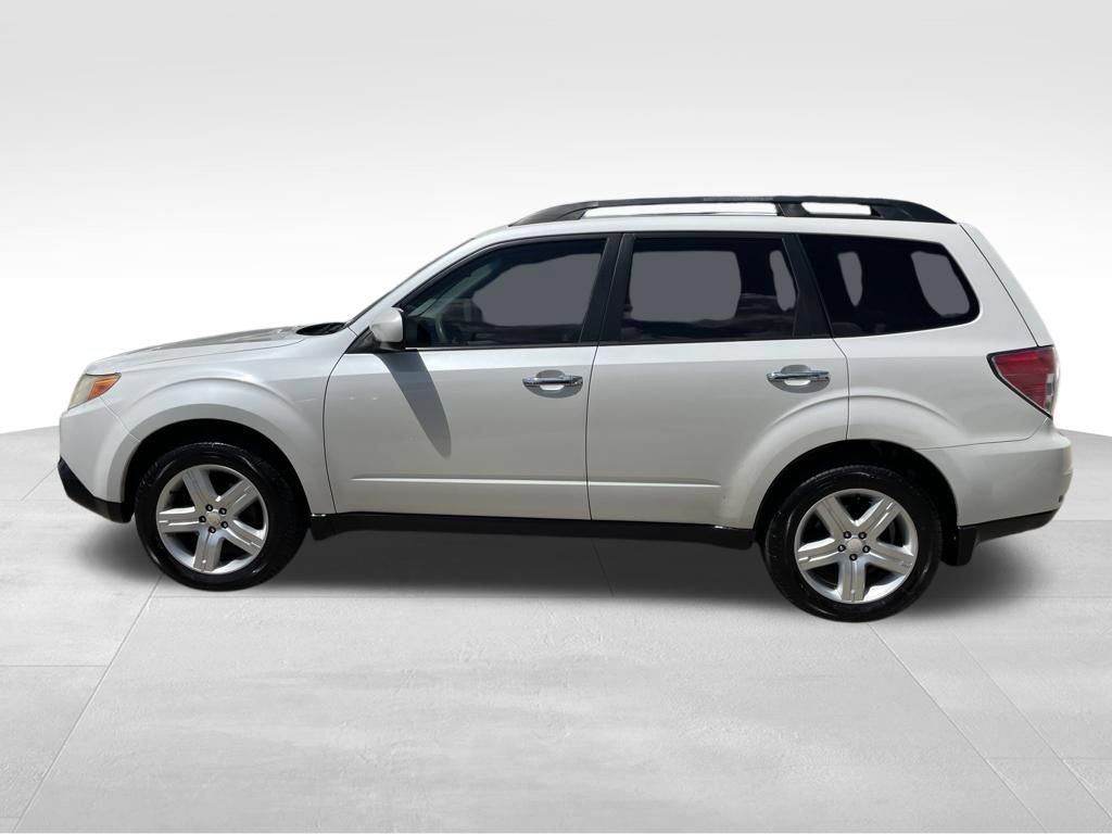 Used 2009 Subaru Forester 2.5X AWD/4WD image 8