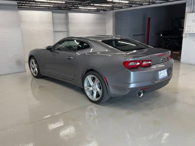 Used 2021 Chevrolet Camaro LT RWD image 7