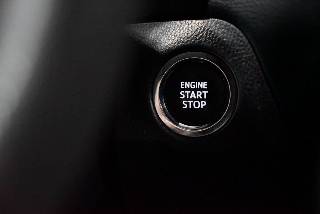 Certified 2025 Toyota RAV4 XLE FWD image 23