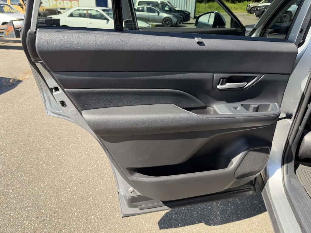 Used 2025 Toyota Grand Highlander AWD image 19