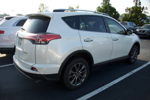 Used 2018 Toyota RAV4 Limited FWD image 7