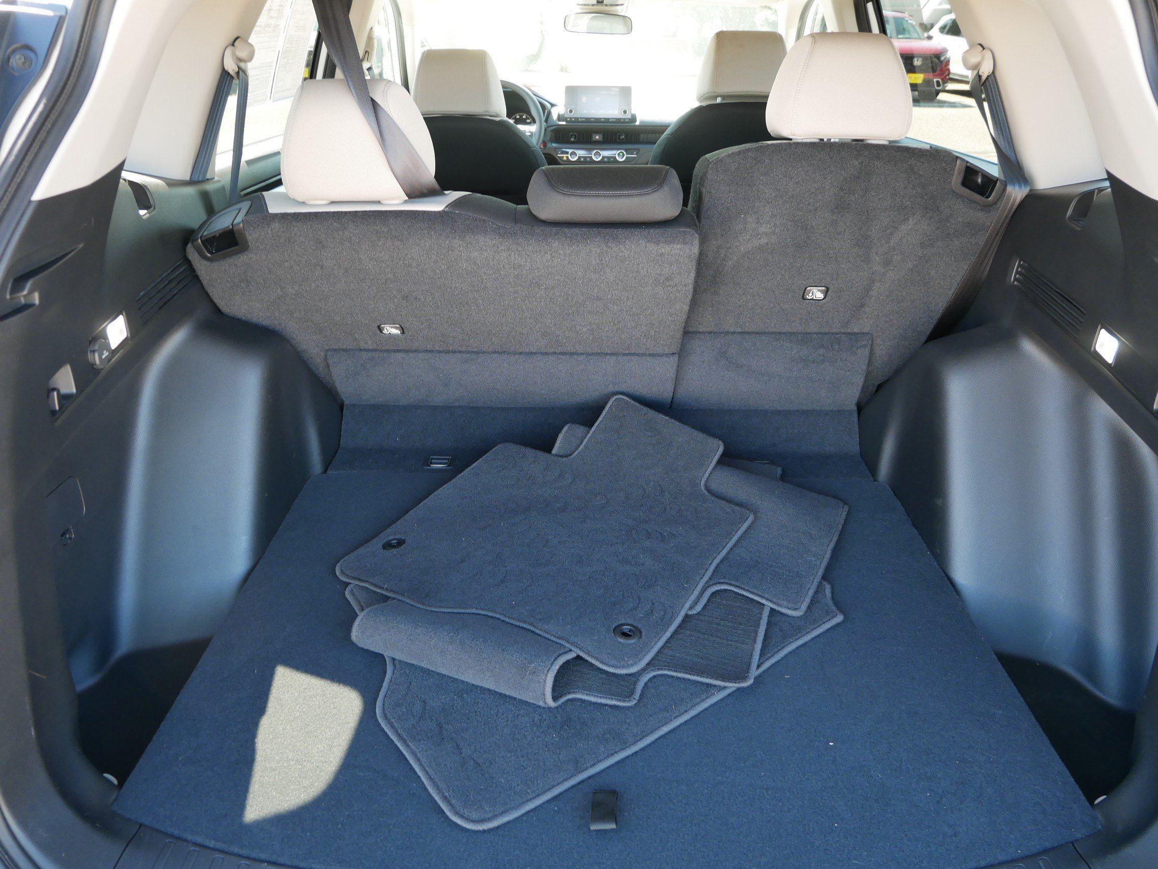 Certified 2025 Honda CR-V EX image 18
