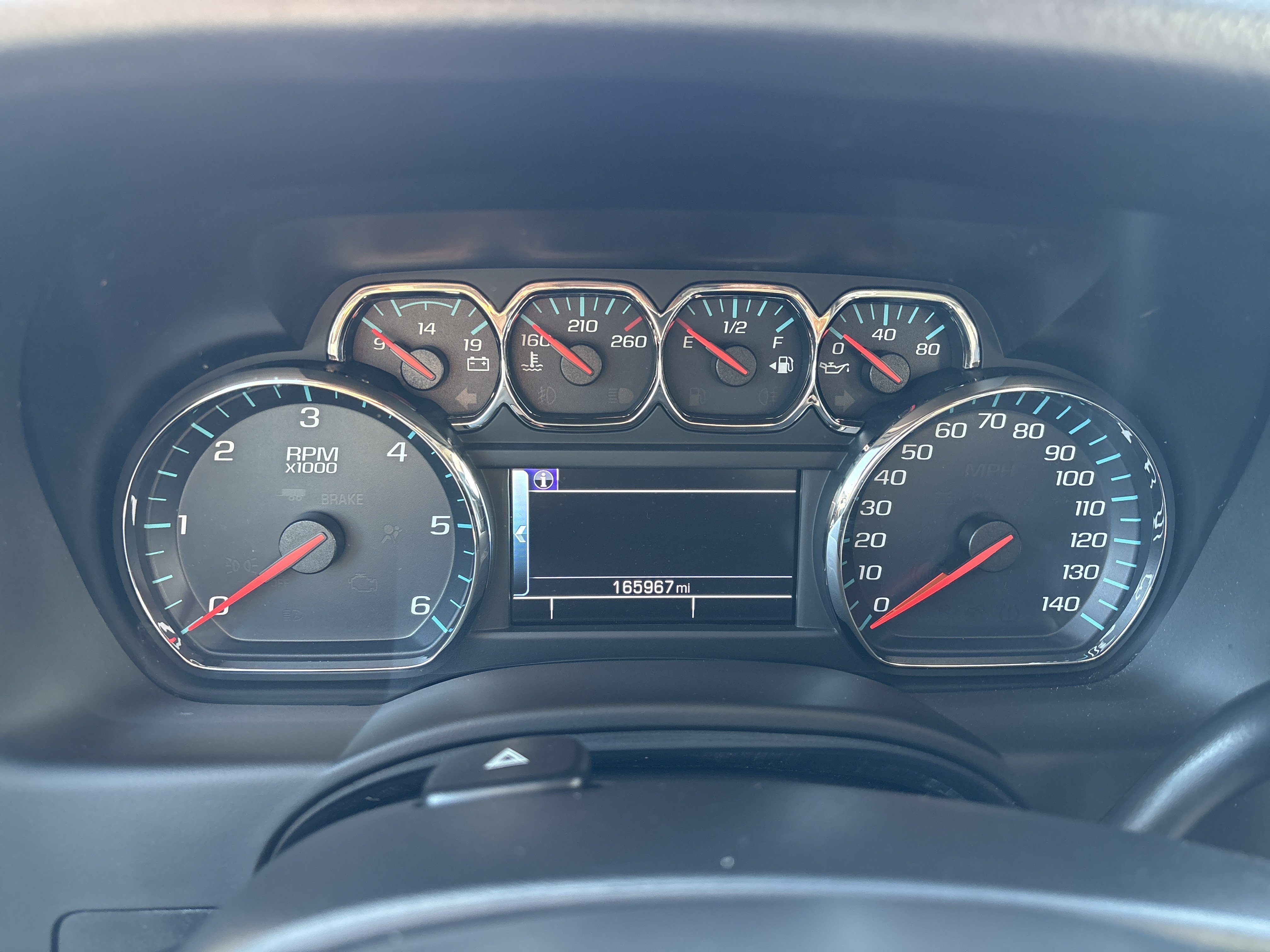 Used 2018 Chevrolet Tahoe LT AWD/4WD image 26