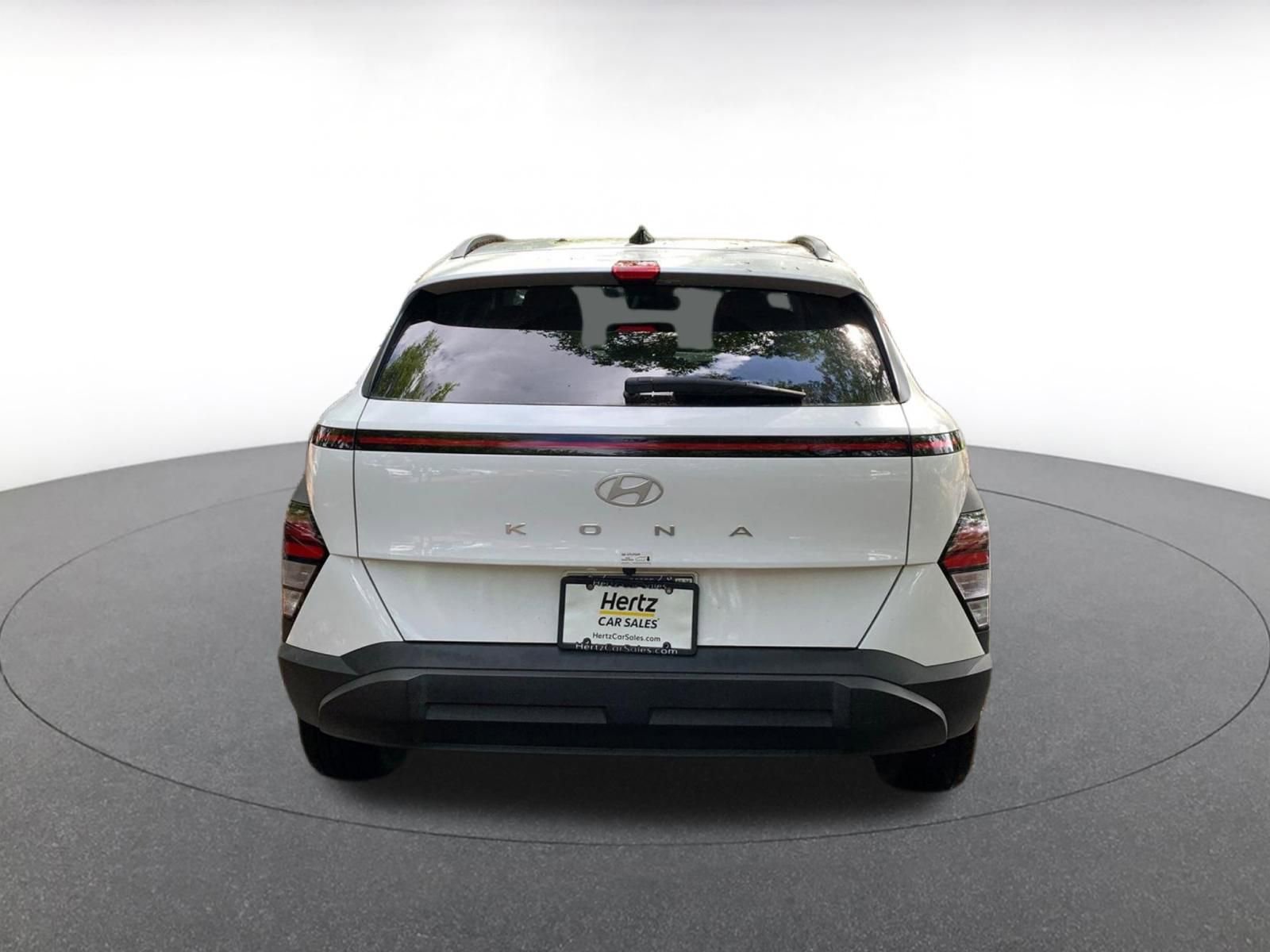 Used 2025 Hyundai Kona SEL image 6