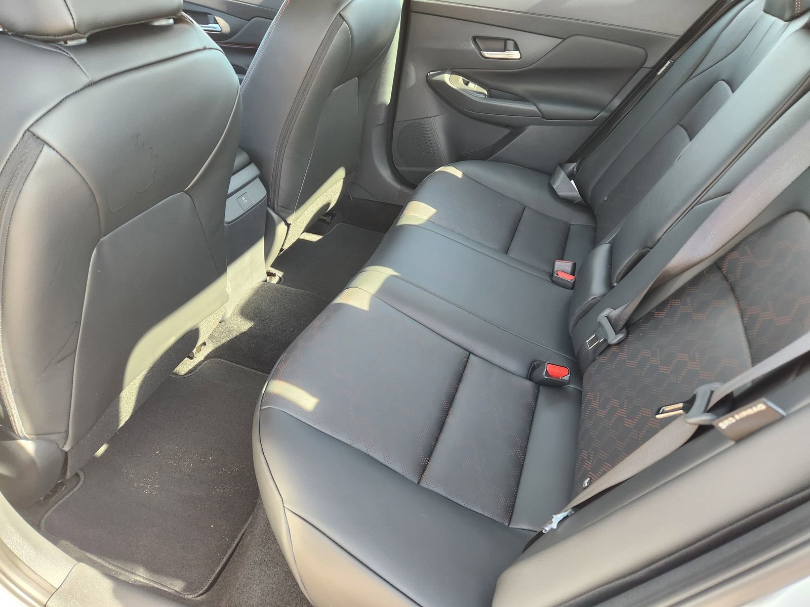New 2026 Nissan Sentra SR w/ SR Premium Package FWD image 28