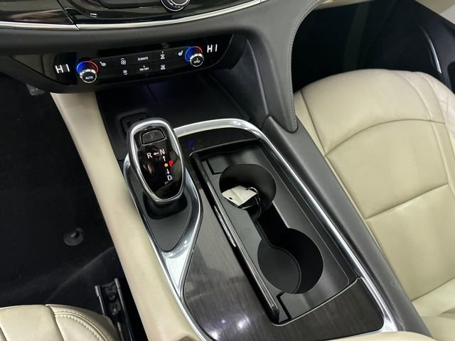 Used 2018 Buick Enclave Essence image 20