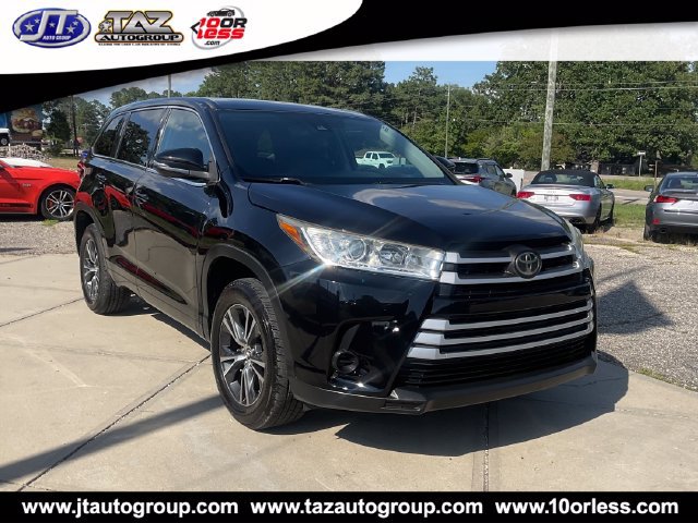 Used 2017 Toyota Highlander LE