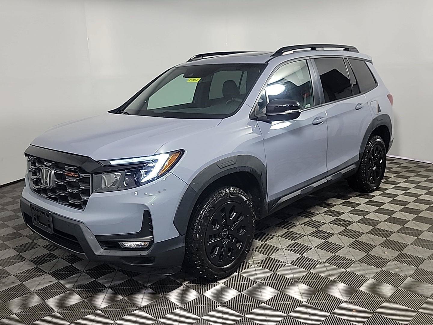 Certified 2023 Honda Passport TrailSport image 12