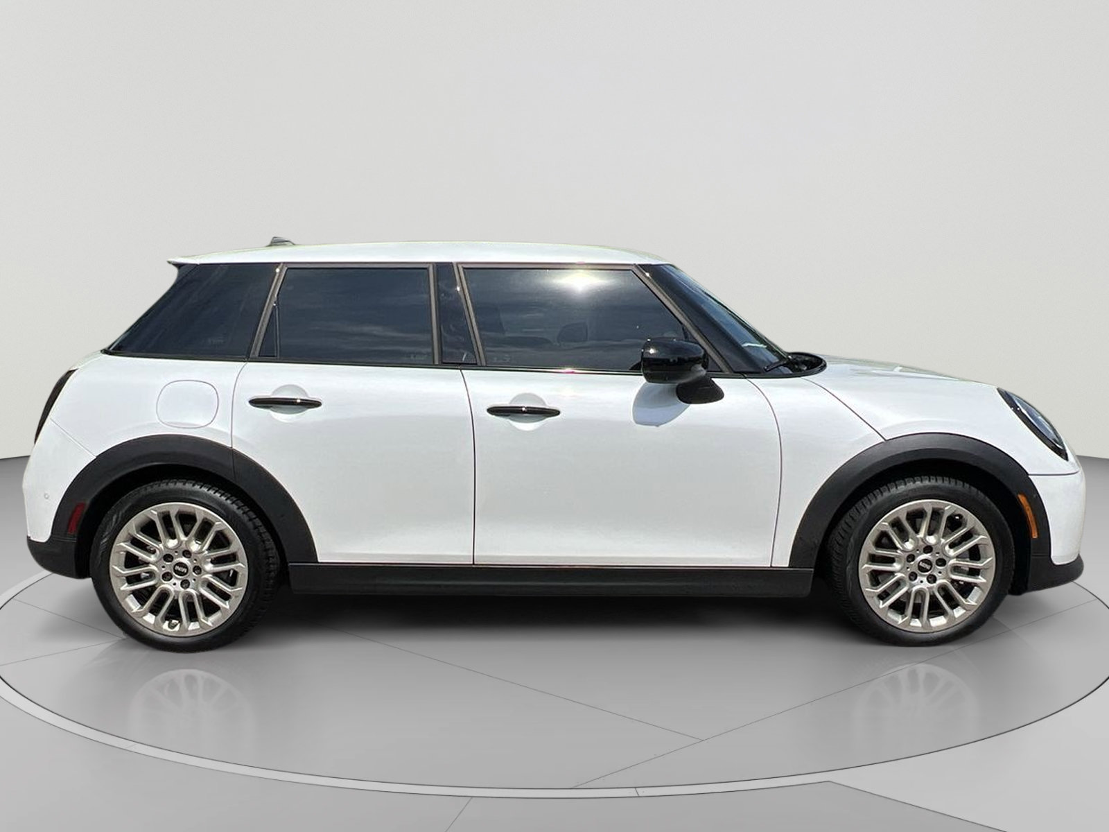 Used 2025 MINI Cooper S FWD image 10