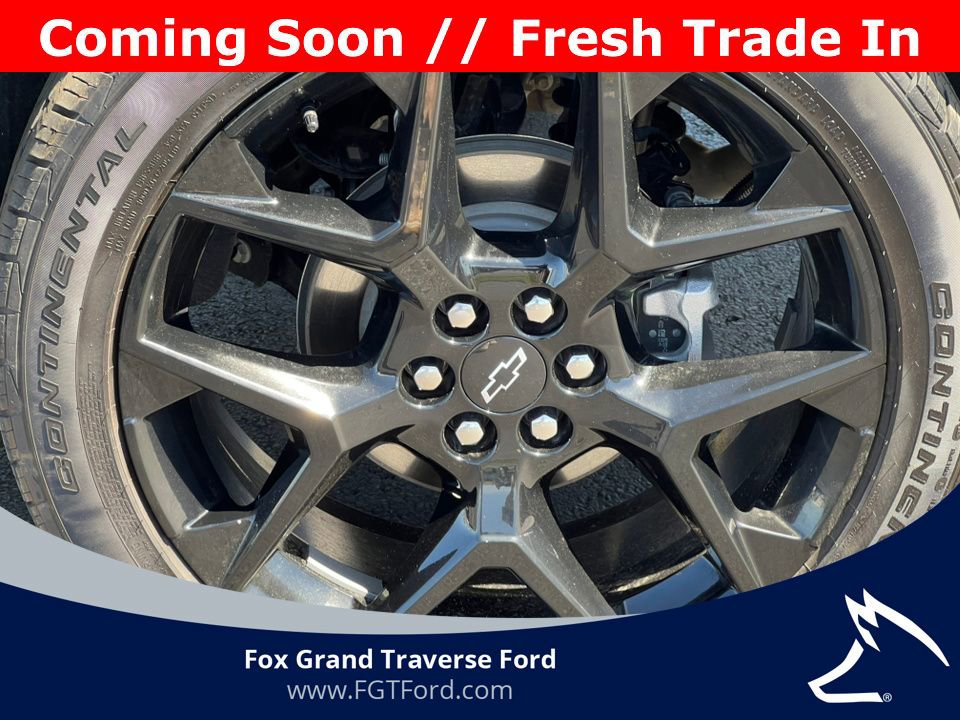 Used 2024 Chevrolet Traverse RS w/ LPO, Floor Liner Package AWD/4WD image 9