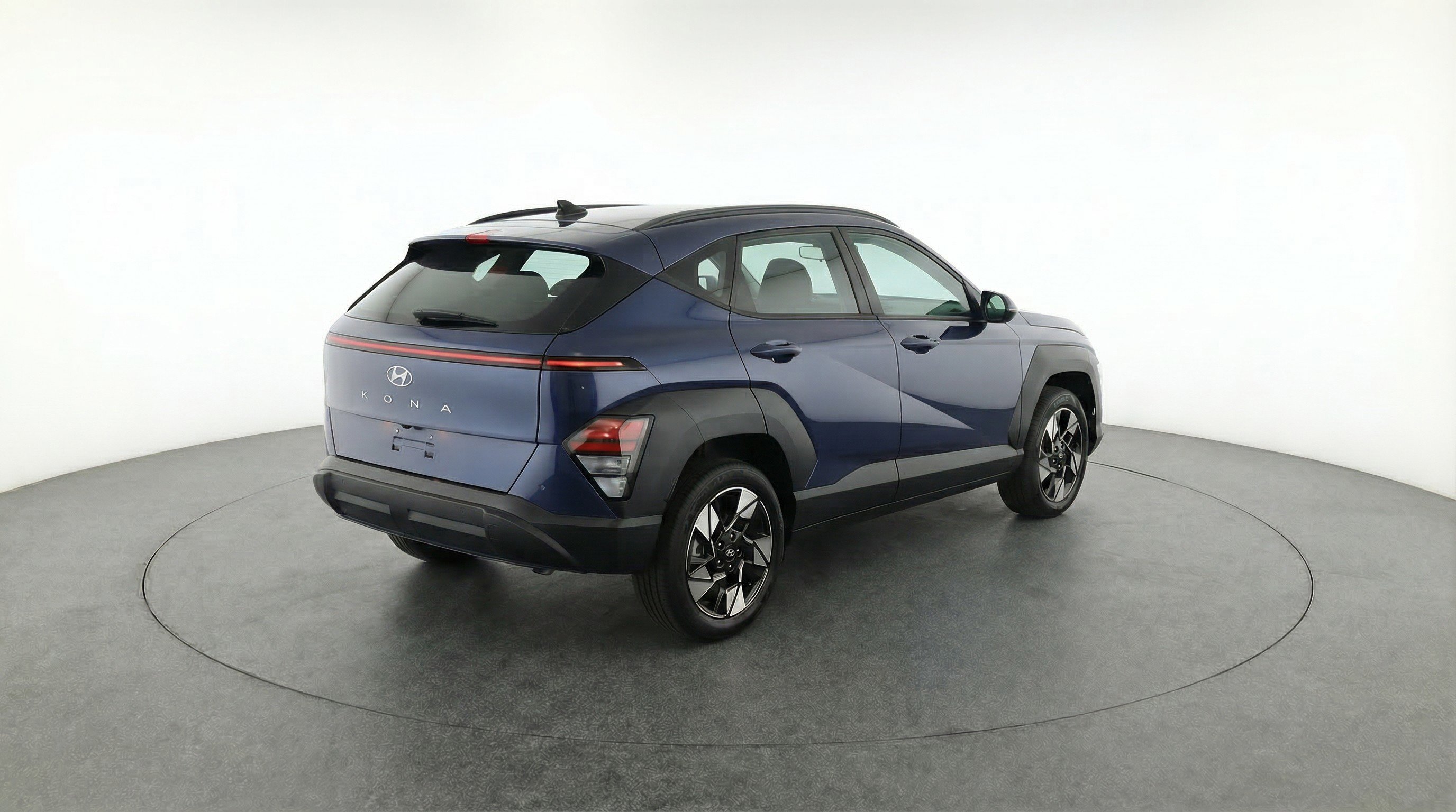 Used 2025 Hyundai Kona SEL image 9