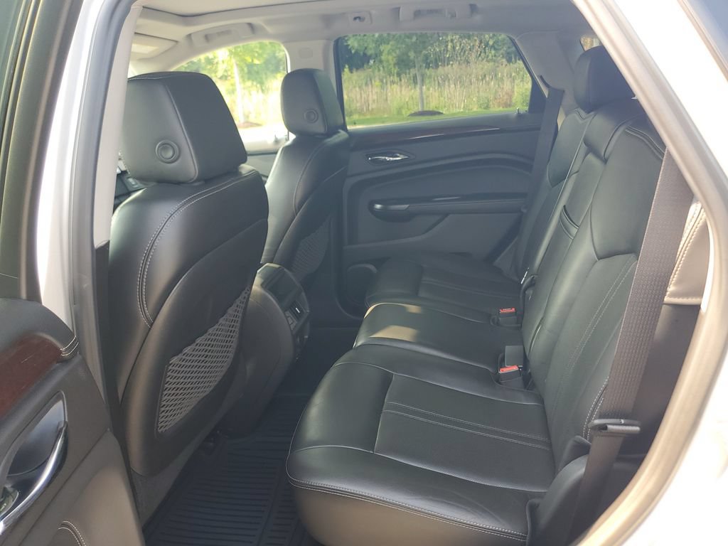 Used 2014 Cadillac SRX Luxury FWD image 27