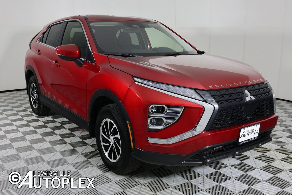 Used 2025 Mitsubishi Eclipse Cross ES image 3