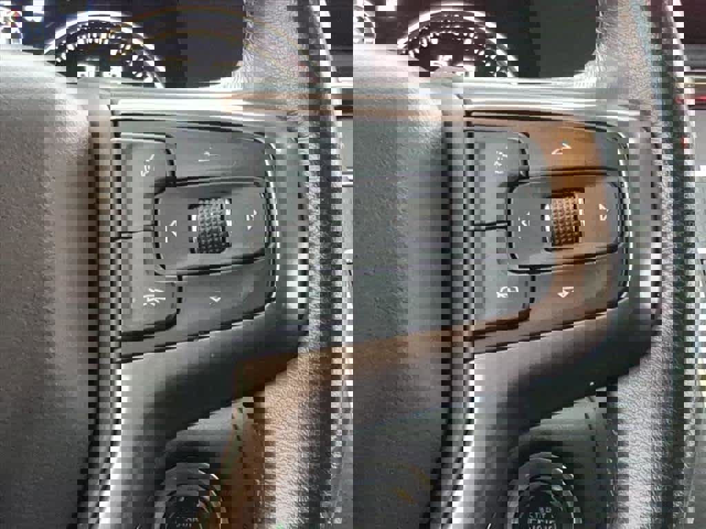 Used 2021 Chevrolet Tahoe High Country w/ Premium Package image 9