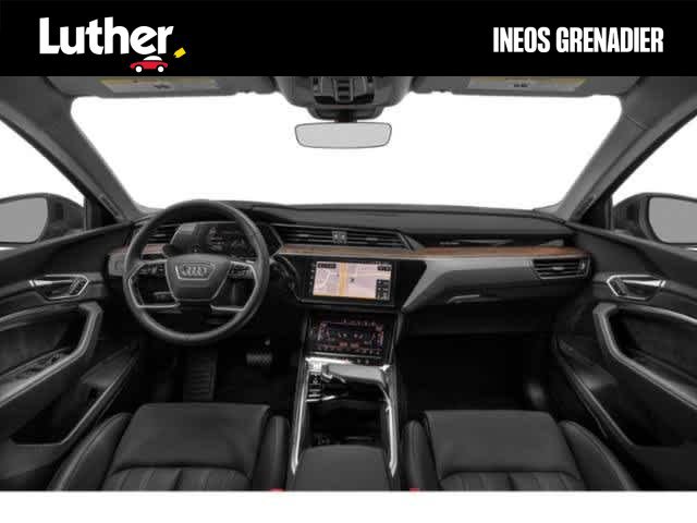 Used 2019 Audi e-tron Prestige w/ Prestige Package image 8