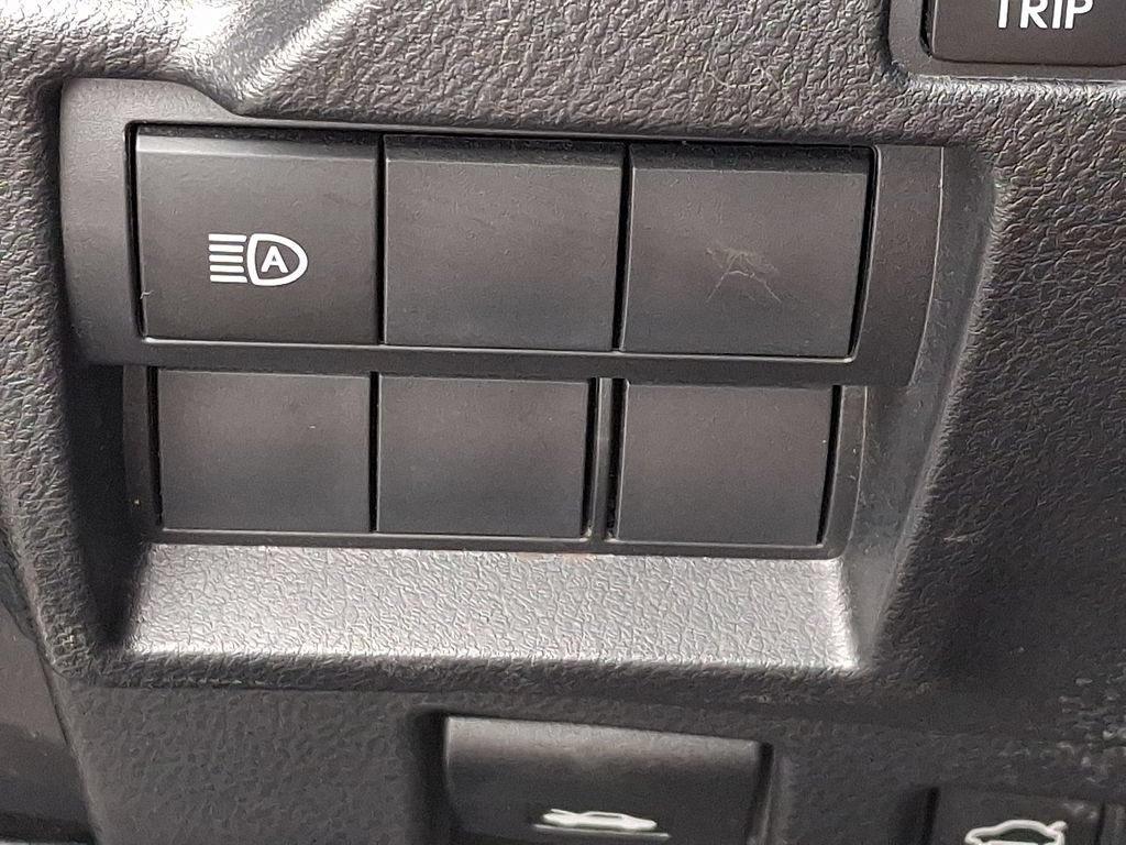 Used 2021 Lexus IS 300 AWD w/ Comfort Package image 27