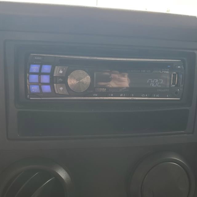 Used 2007 Jeep Wrangler X image 26