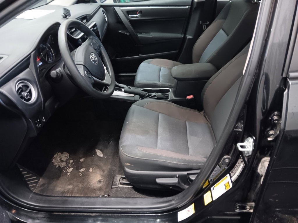 Used 2017 Toyota Corolla L image 20