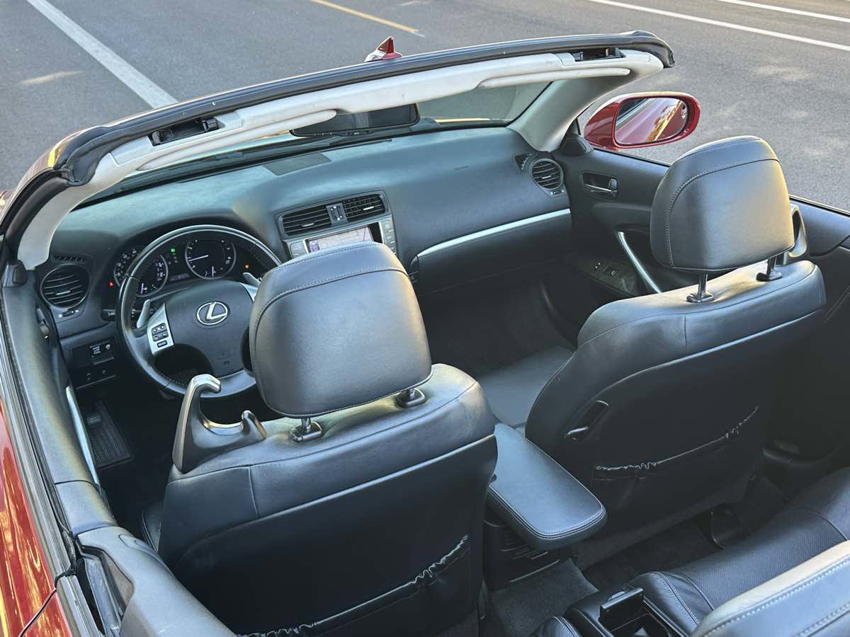 Used 2012 Lexus IS 250C image 16