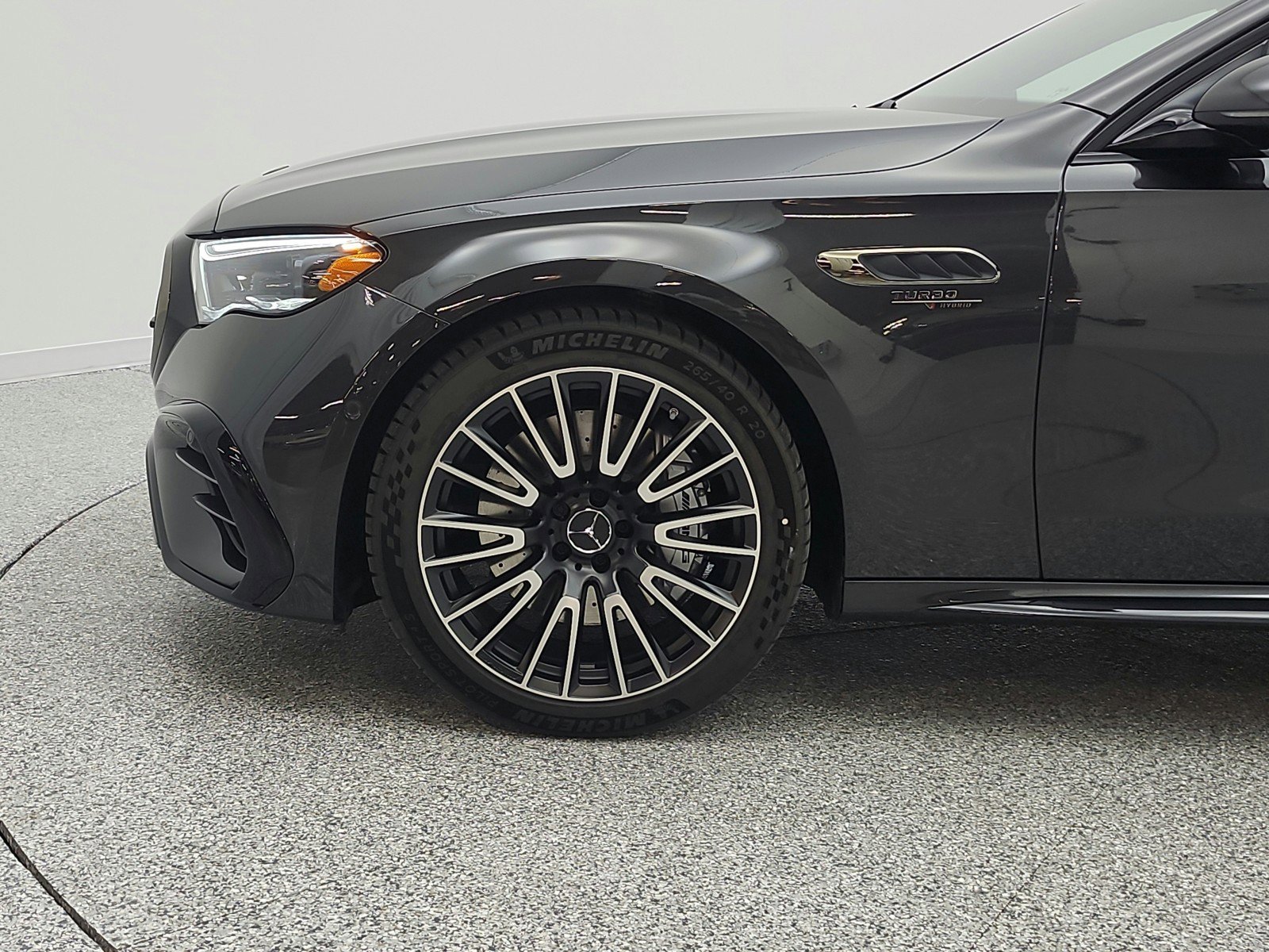 New 2026 Mercedes-Benz E 53 AMG e 4MATIC Sedan image 16