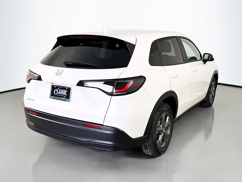 New 2026 Honda HR-V LX image 7