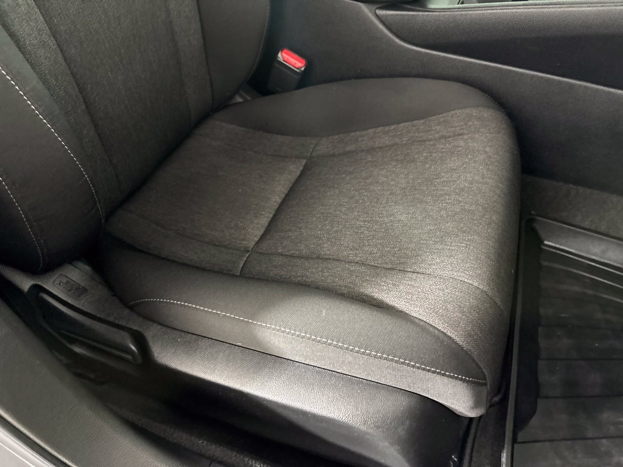 Used 2025 Honda Accord SE image 31
