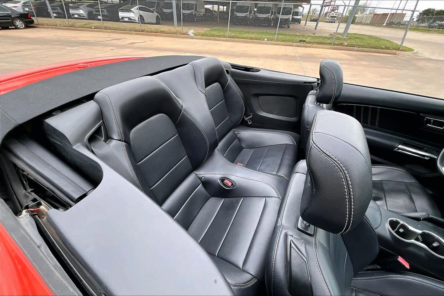Used 2016 Ford Mustang Premium RWD image 17