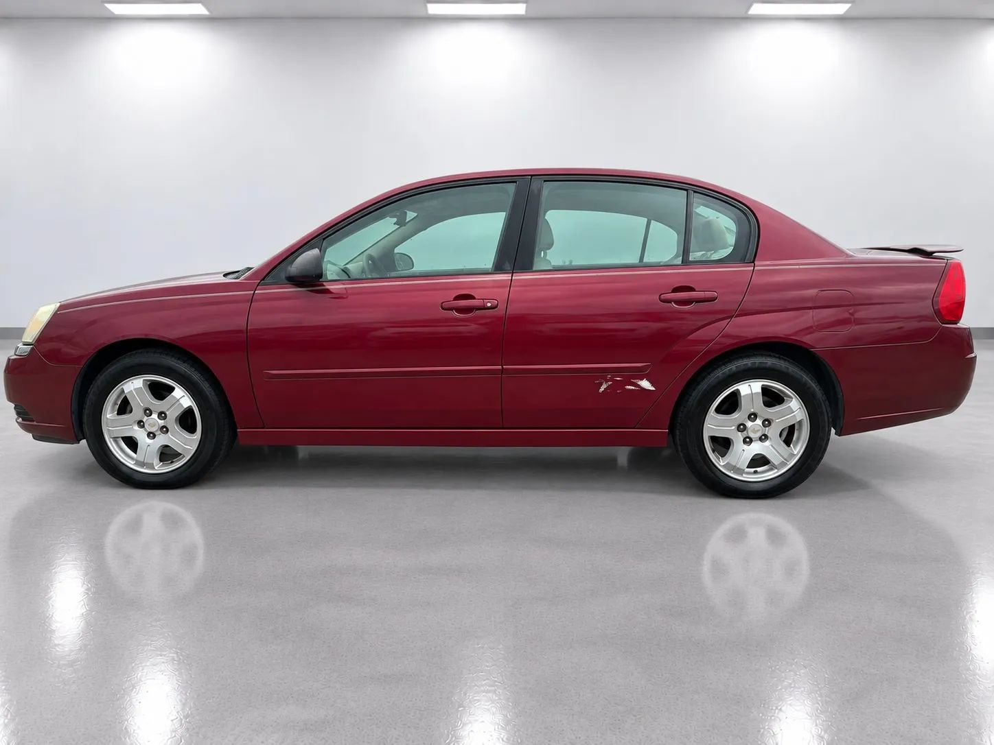 Used 2004 Chevrolet Malibu LT w/ Preferred Equipment Group FWD image 8