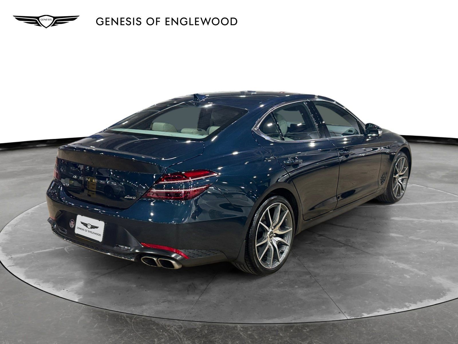 Used 2023 Genesis G70 2.0T image 9