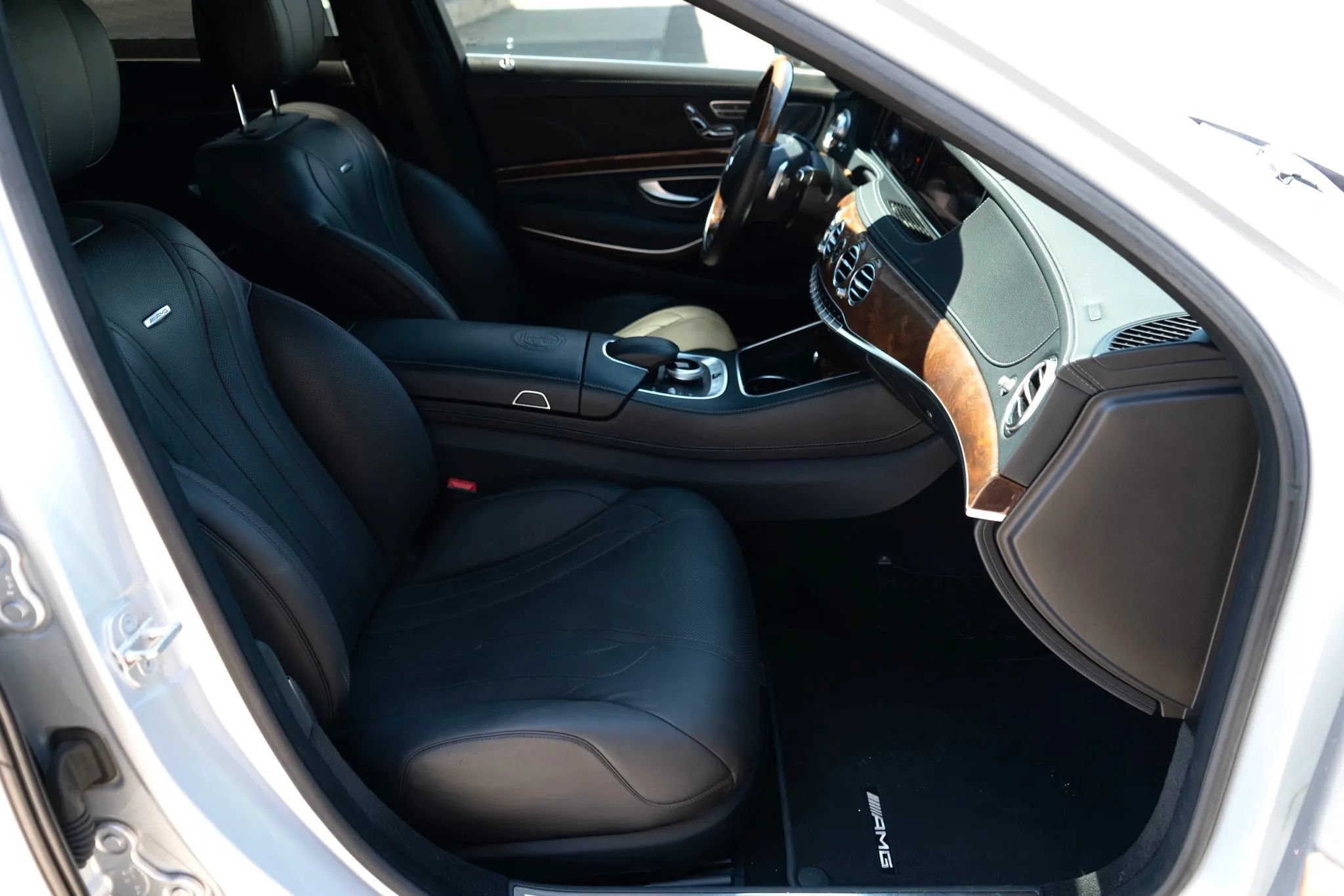 Used 2014 Mercedes-Benz S 63 AMG 4MATIC Sedan image 56