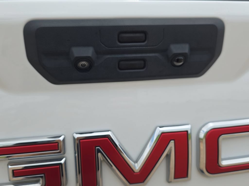 Used 2024 GMC Sierra 1500 AT4 w/ AT4 Premium Package AWD/4WD image 14
